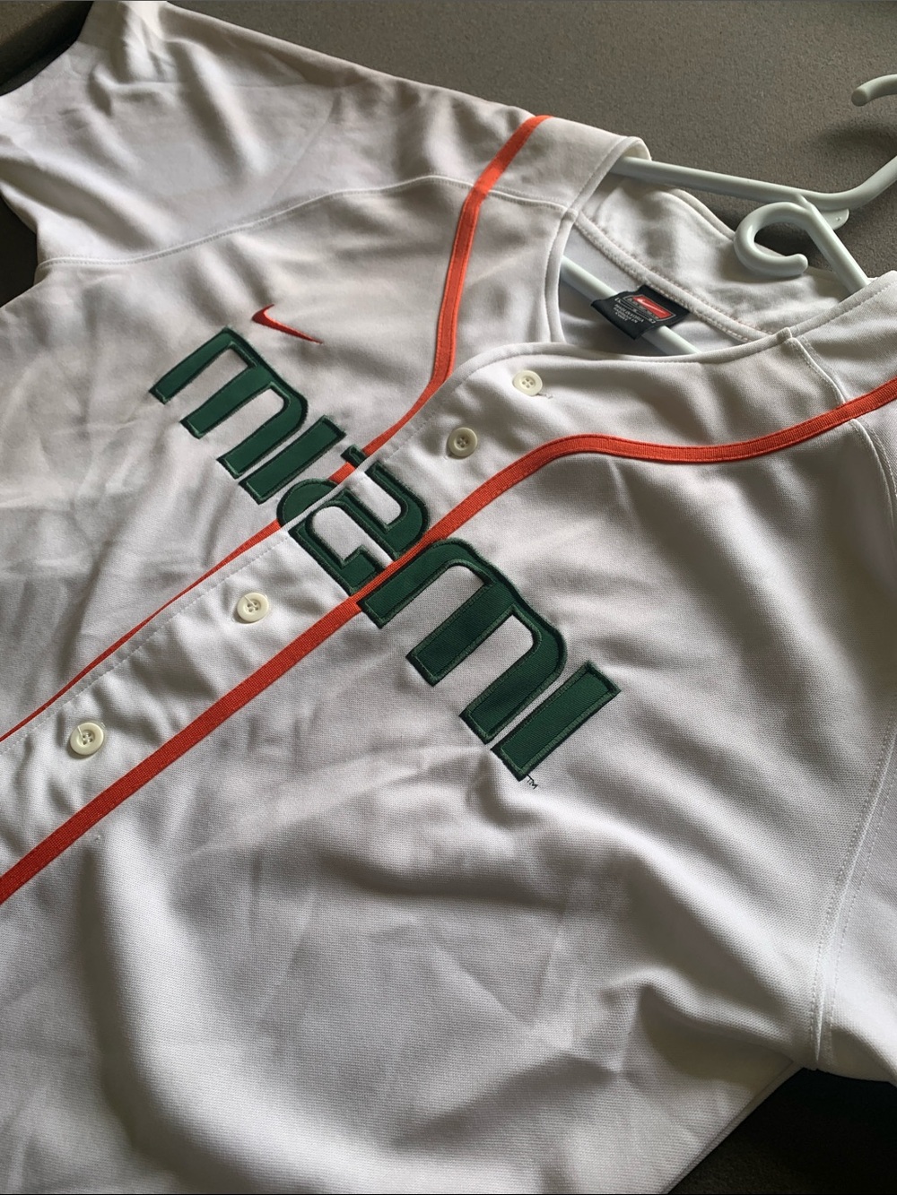 Vintage NCAA MIAMI HURRICANES AUTHENTIC BASEBALL JERSEY NIKE SIZE L - Picture 10 of 13